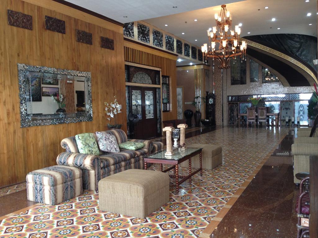 Pearlmont Hotel Cagayan de Oro Exteriör bild