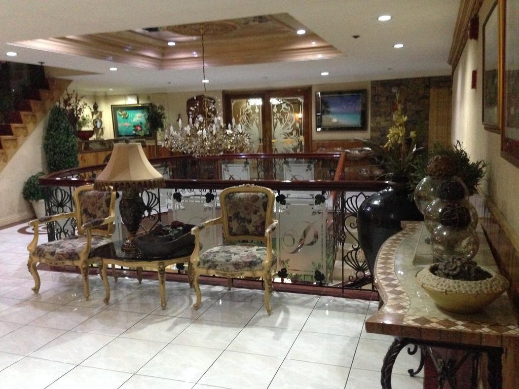 Pearlmont Hotel Cagayan de Oro Exteriör bild